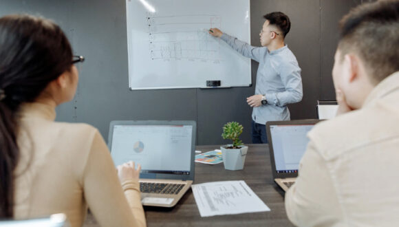 15 SMART Sales Goals Every Sales Leader Needs